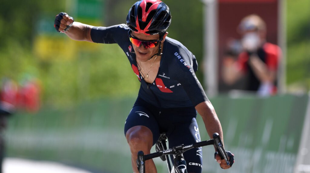 Richard Carapaz es el nuevo líder del Tour de Suiza